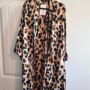 Leopard Duster